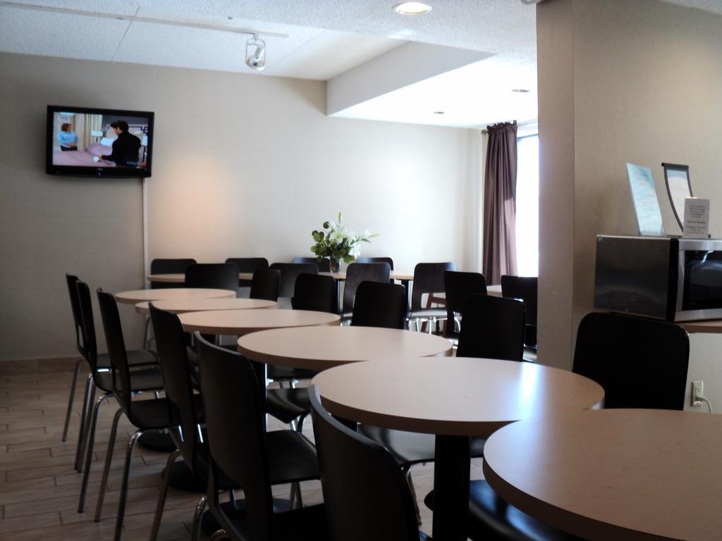 Comfort Inn Toronto North Dış mekan fotoğraf